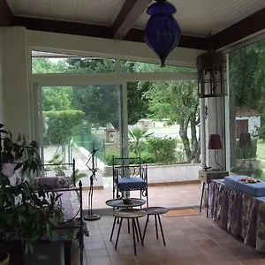  Couette-café Domaine De La Cooloeuvre France