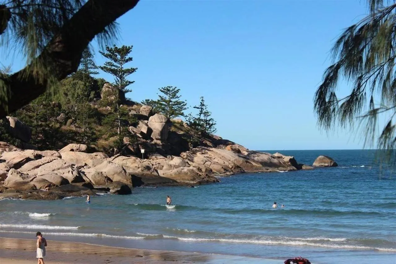 Hotel Amaroo On Mandalay, Magnetic Island à Nelly Bay Station touristique